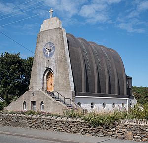 Our Lady Star of the Sea and St Winefride, Amlwch (cropped).jpg