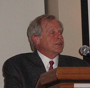 Prof Theodore Lowi (Cornell Univ) at CCOB May 2009