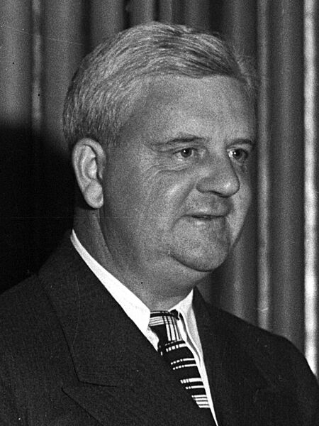 Roger D. Lapham 3x4