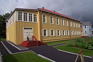 Russian Bishop House August 2005