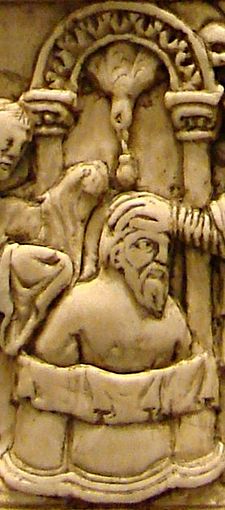 Saint Remy baptise Clovis détail.jpg