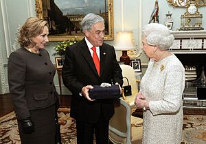 Sebastián Piñera - Reina Isabel
