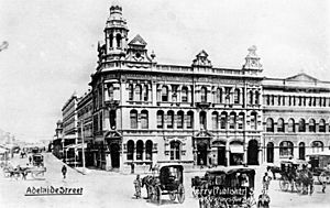 StateLibQld 1 102758 Queensland Deposit Bank and Building Society, Brisbane, ca. 1903