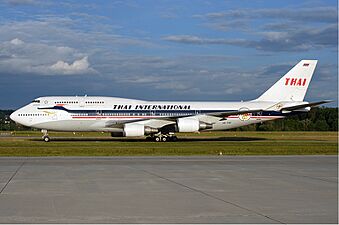Thai Airways Boeing 747-400 retro livery Wallner