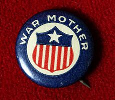 The Childrens Museum of Indianapolis - War Mother pin