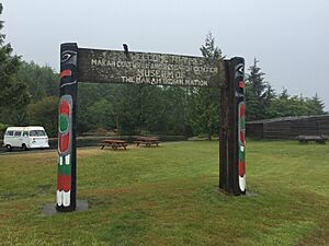 Welcome Arch at Makah Culture Center (27382911525).jpg