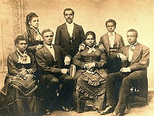 Aaron Albert Mossell I, Eliza Bowers, and five of their children (ca. 1870-1875)