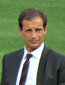 Allegri with Milan players (cropped) - 3