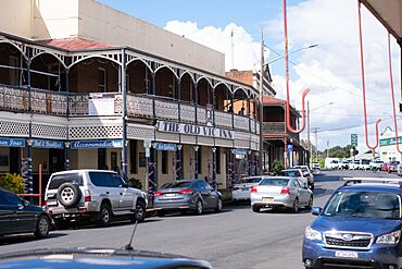 Canowindra Main Street.jpg