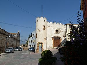 Casa al carrer del Cementiri, 2, Bellvei- a1.jpg