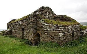 Eynhallow Church 20110526 from northwest