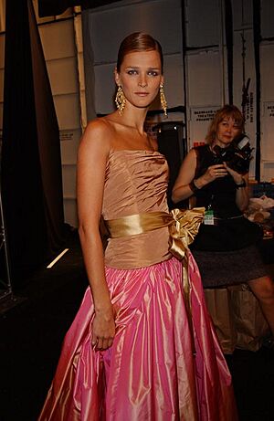 Kass Bill Blass SS04