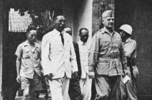 Kim Gu and General William J. Donovan (김구와 도노반 장군)