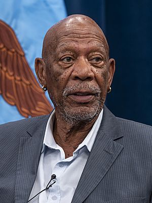 Morgan Freeman at The Pentagon on 2 August 2023 - 230802-D-PM193-3363 (cropped).jpg