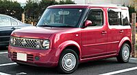 Nissan Cube Z11 001