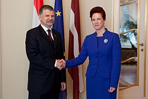 Saeimu oficiālā vizītē apmeklē Ungārijas parlamenta priekšsēdētājs (8121855409)