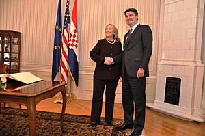 Secretary Clinton Shakes Hands With Milanovic (8142519313)