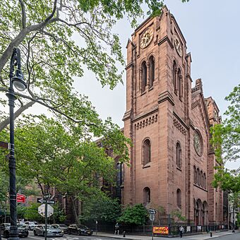 St. George's Episcopal Church (Manhattan) (54574216774).jpg