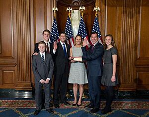 Tom Suozzi swearing into 115th Congress (cropped)