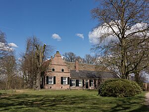 Voorst, camping-boerderij de Adelaar RM38043 foto2 2015-04-05 14.34