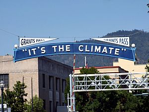 "It's the Climate" sign in Grants Pass, Oregon