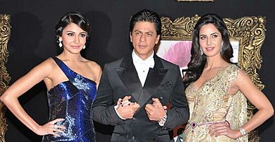 Anushka Sharma, Shahrukh Khan and Katrina Kaif at the premiere of JAB TAK HAI JAAN