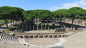 Area archeologica di Ostia Antica - panoramio (36)