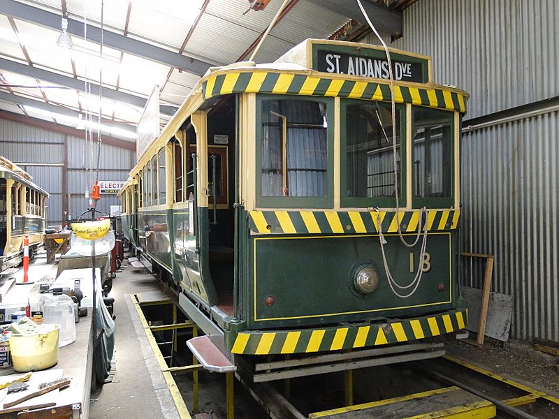 Ballarat tram No 18