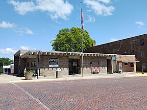 Bedford, Iowa City hall