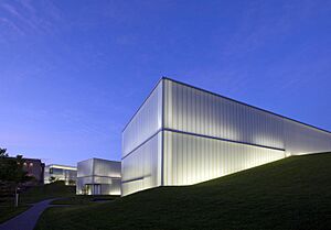 Bloch Building Nelson-Atkins Museum Kansas City