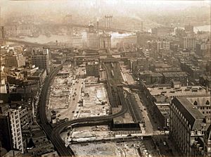 Brooklyn Bridge rail approaches 1936