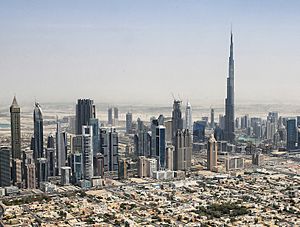 Dubai skyline 2015 (crop)