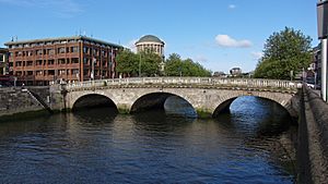 Dublin - Father Mathew Bridge - 110508 182542