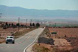 Cuyama seen from the east, on SR-166