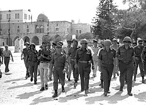 Flickr - Government Press Office (GPO) - Defense Minister Moshe Dayan, Chief of staff Yitzhak Rabin, Gen. Rehavam Zeevi (R) And Gen. Narkis in the old city of Jerusalem