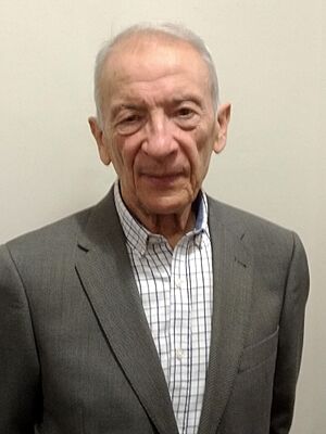Luis Oro Giral (April 2022)