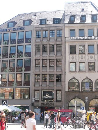 Marienplatz 20, München - Architekt Curt O. Schaller - Laden Swarovski