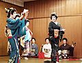 Niigata geisha dancing2