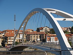 Footbridge over the ria of Plentzia