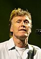 Steve-Winwood2 (cropped)