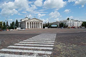 Чернігів. Червона площа