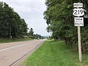 2021-08-07 17 31 21 View north along U.S. Route 219 (Main Street) just north of Cemetery Road in Accident, Garrett County, Maryland