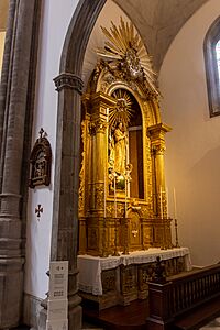 At La Laguna Cathedral 2022 029