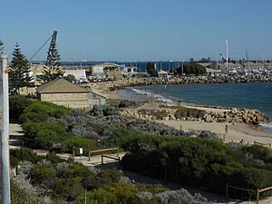 BathersBeachfromNorth