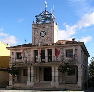 Brihuega Ayuntamiento.jpg
