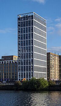 Central Quay, Glasgow, Scotland.jpg