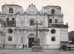 Church of La Merced in 1943 (Antigua Guatemala)
