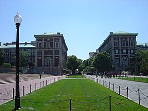 Columbia College Walk