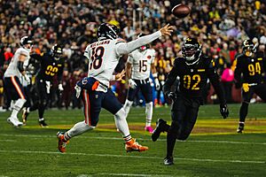 Commanders vs. Bears (54858915734)
