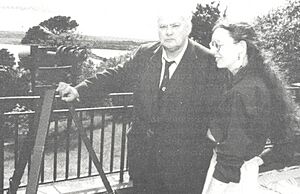 Fiona Vincent and Dr. Patrick MooreMills Observ
